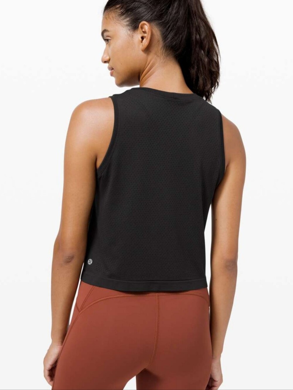 Women’s Black Athletic Sleeveless Crop Tank Top